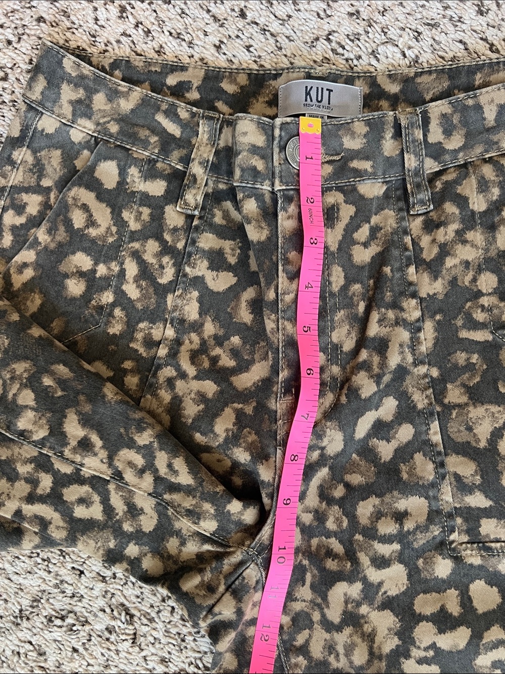 EUC Kut From The Kloth High Rise Ashton Barrel Leg Utility Pants. Size 2 - Picture 11 of 12